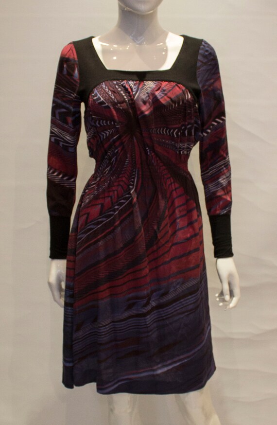 A vintage 1990s Byblos Silk printed Dress - image 3