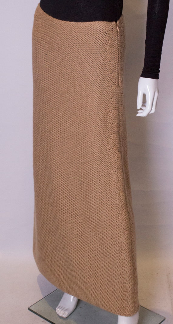 A Vintage 1990s brown wool knitted long skirt by … - image 4