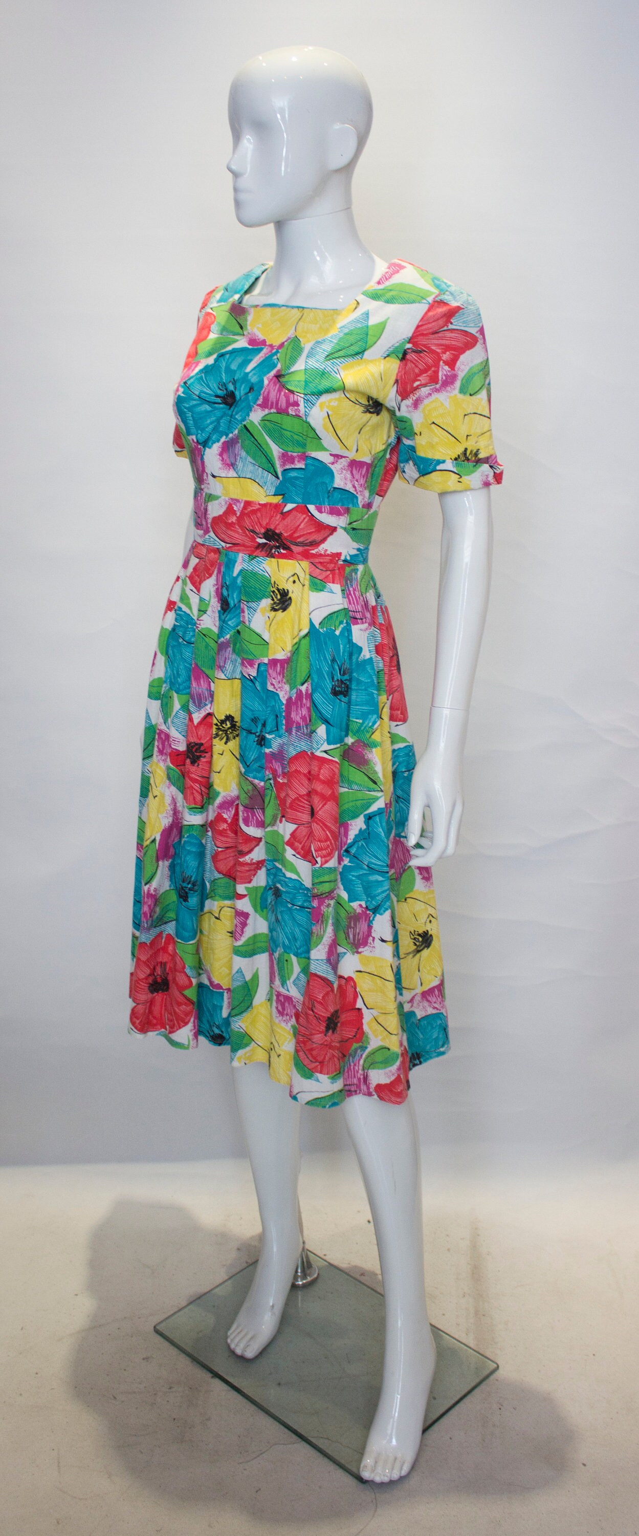 1950s Floral Cotton Summer Dress, Size 2
