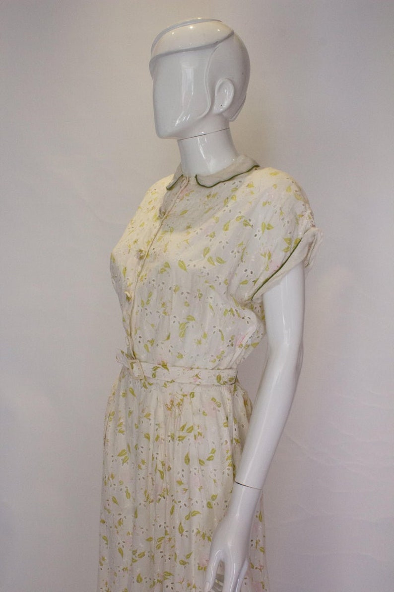 A Vintage 1950s Summer Cotton Dress by Nelly Don image 4