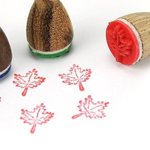 Stemplino Ministempel - Ahornblatt - Holzstempel Tagebuch Planer Bullet Journal GrußKarten Walds Herbst gefallene Blätter Natur