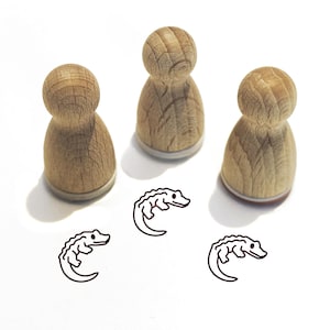 Mini timbro -Kai coccodrillo- timbro per bambini con motivo animale per bricolage, pittura, diario, idee per calendario dell'avvento, piccoli regali, serie 10-F072