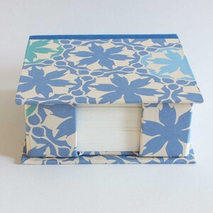 Paper box hazelnut turquoise image 4