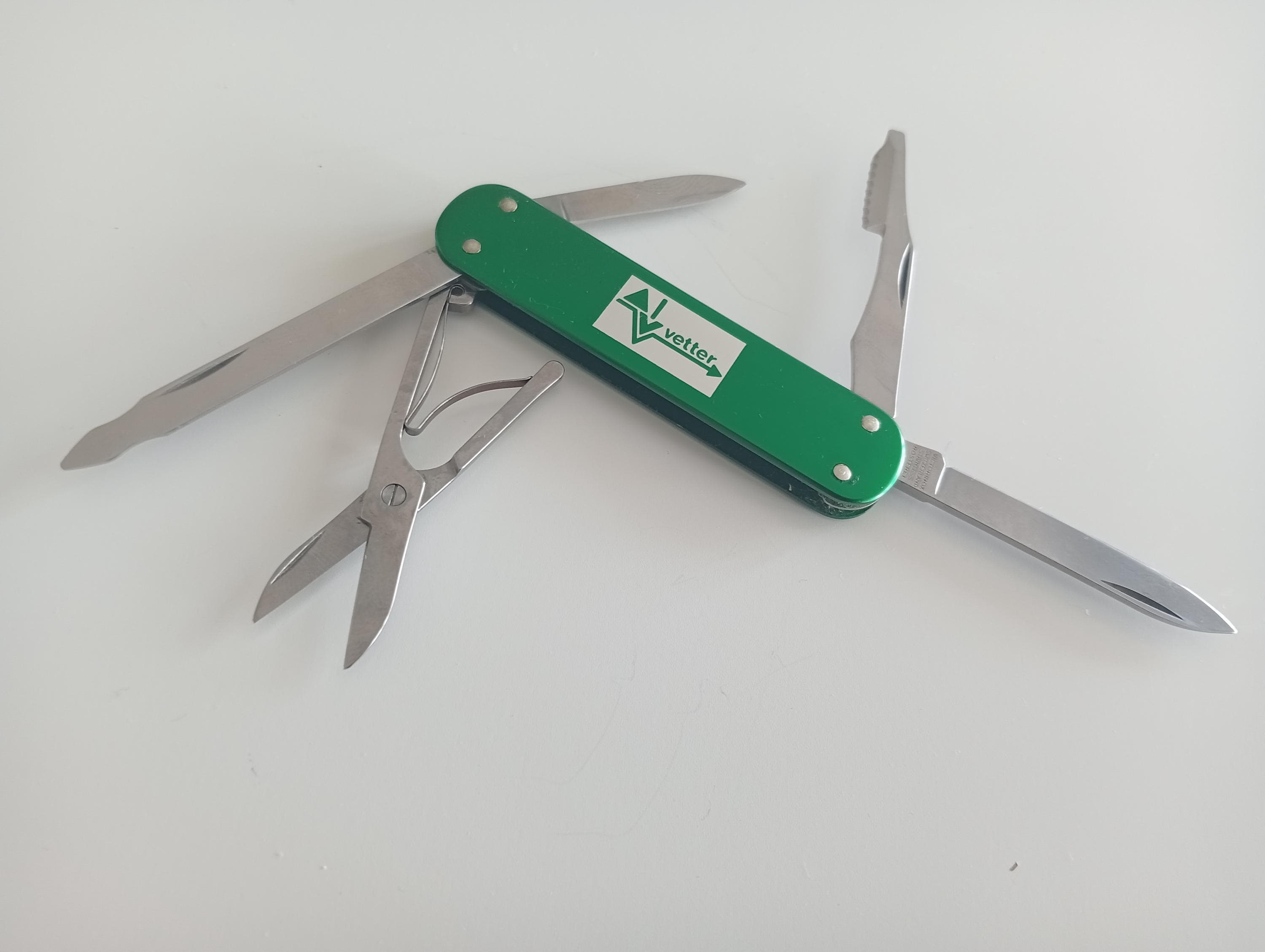 ビクトリノックス スイスアーミーナイフ 未使用２点 刃のないスイス・アーミー・ナイフを発売