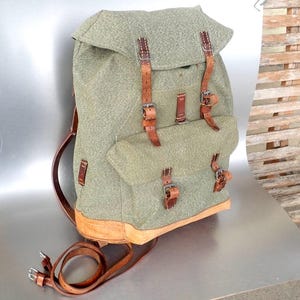 1971 Vintage Swiss Army Backpack Citybag Salt and Pepper Swiss Leather Canvas Leder Rucksack Schweizer Armee Suisse Sac a Dos Lin Menzingen
