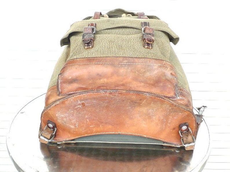 1960 Vintage Swiss Army Backpack Citybag Salt and Pepper Swiss Leather Canvas Leder Rucksack Schweizer Armee Suisse Sac a Dos Lin Leinen