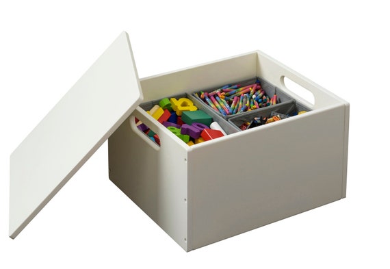 toy box with dividers