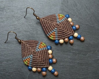 Pendientes étnicos de macramé, pendientes marrones, pendientes tribales, pendientes largos, pendientes de mujer, complementos, moda mujer