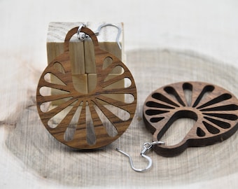 Ferris wheel earrings - walnut wood - Hypoallergenic stainless steel earring hooks