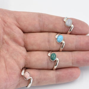 Genuine gemstone ring - mounted on 925 sterling silver - 4 gemstones to choose (Rainbow Moonstone, Turquoise, Chrysocolla, Rhodochros)