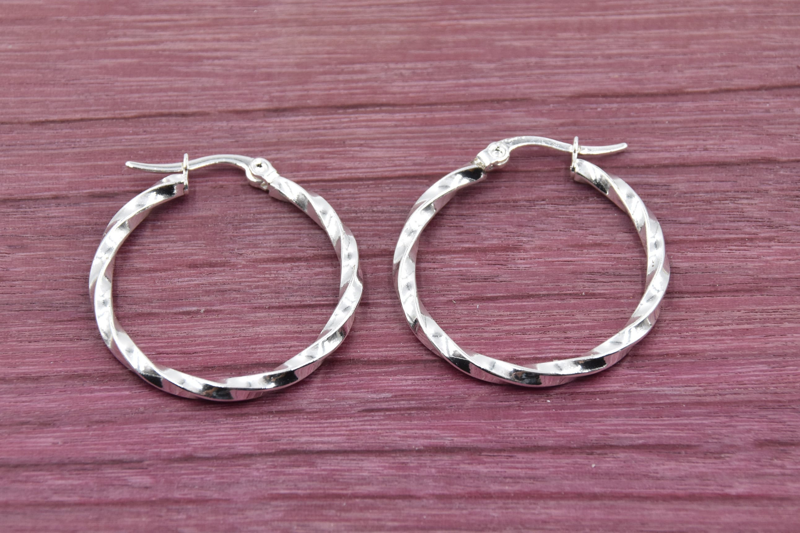 Trendy stainless steel hoop earrings available in 2 models Etsy