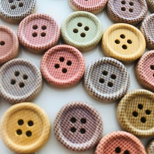 Knöpfe Holz rund kariert pastell rosa blau gelb lila grün nähen Kleidung DIY stricken Scrapbooking Karten gestalten Baby Kind Kinder Mädchen