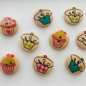Knöpfe Holz rund Muffin Knopf rosa blau gelb lila grün nähen Kleidung DIY stricken Scrapbooking Karten gestalten Baby Kind Kinder Mädchen