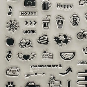 48 Mini-Stempel Silikonstempel Clear Stamp Essen Trinken Tiere Hobby Liebe Kinder Stempelvorlage Wörter Kochen Weg Reise Scrapbooking DIY