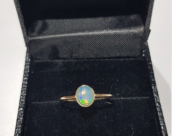 14k solid yellow gold natural oval shaped cabochon opal gemstone ring