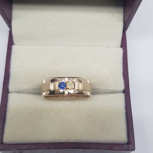 10k solid yellow gold natural AAA quality round brilliant cut shaped blue sapphire and opal gemstone gentlemen ring