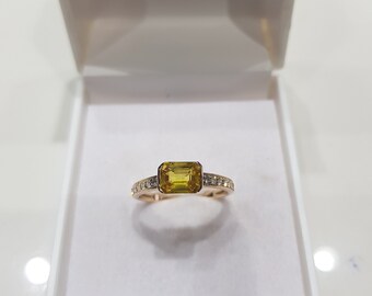 遺品整理 アンティーク ヴィンテージ エメラルドカット イエロー