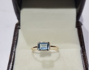 Aquamarine Ring / 14k Gold Aquamarine Ring / March Birthstone Ring / Dainty Aquamarine Ring / Stackable Aquamarine Ring / Ring For Her