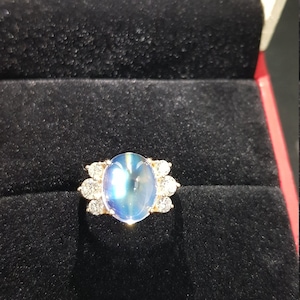 4.90 cts 12x10mm large super deluxe quality natural rainbow moonstone and natural round brilliant cut diamonds 14k solid yellow gold ring