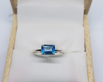 14k solid white gold natural emerald cut rectangular shaped blue topaz semi precious gemstone ring