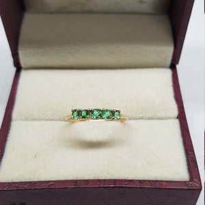 14k solid yellow gold natural round brilliant cut shaped emerald precious gemstone ring