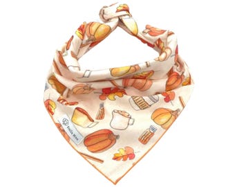Pañuelo para perros con aroma a café y latte de calabaza especiada: Pañuelo para perros con aroma a calabaza especiada, accesorio de otoño para mascotas, pañuelo para perros de otoño