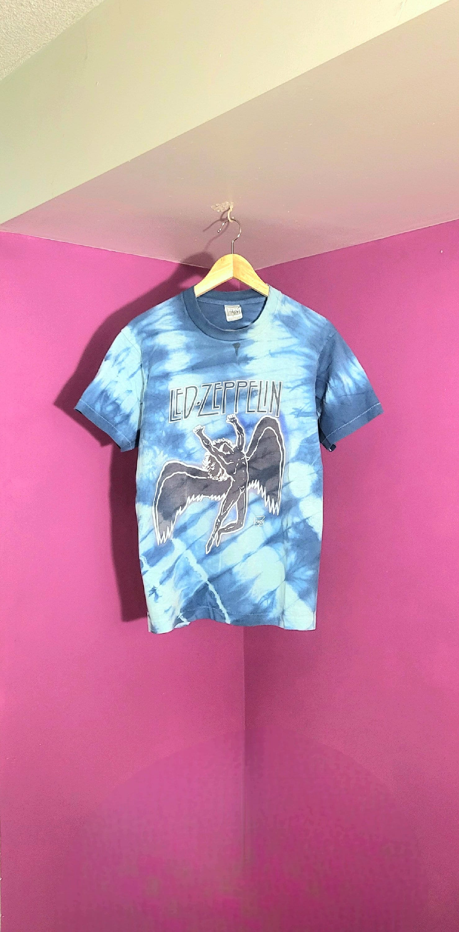 Camiseta vintage con pase de backstage de Led Zeppelin (talla  pequeña/mediana) - Etsy México, image size:1479x3000