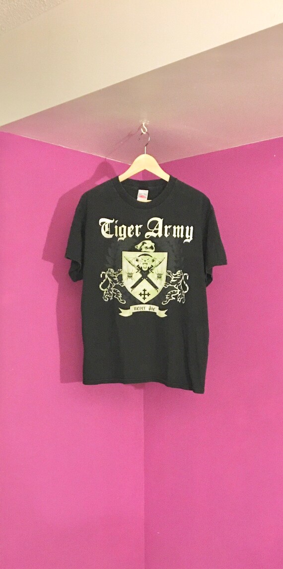 L/G Tiger Army Vintage T-shirt | Etsy 