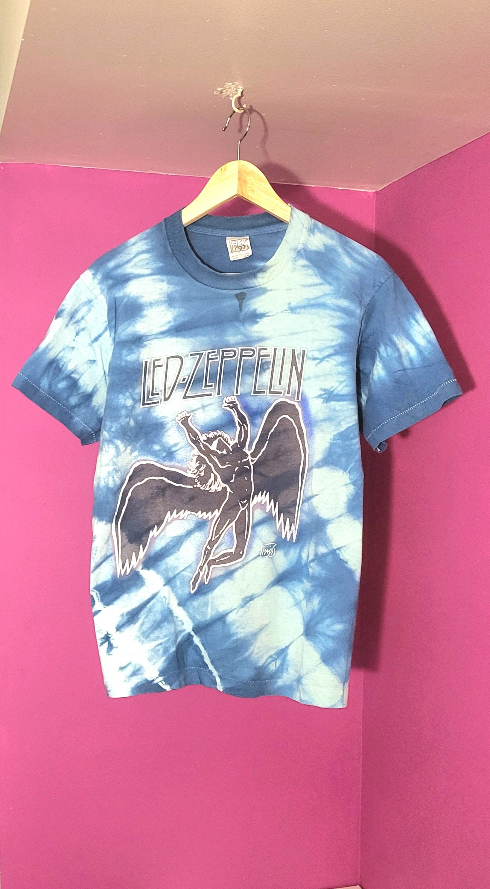 Camiseta vintage con pase de backstage de Led Zeppelin (talla  pequeña/mediana) - Etsy México, image size:1638x2970