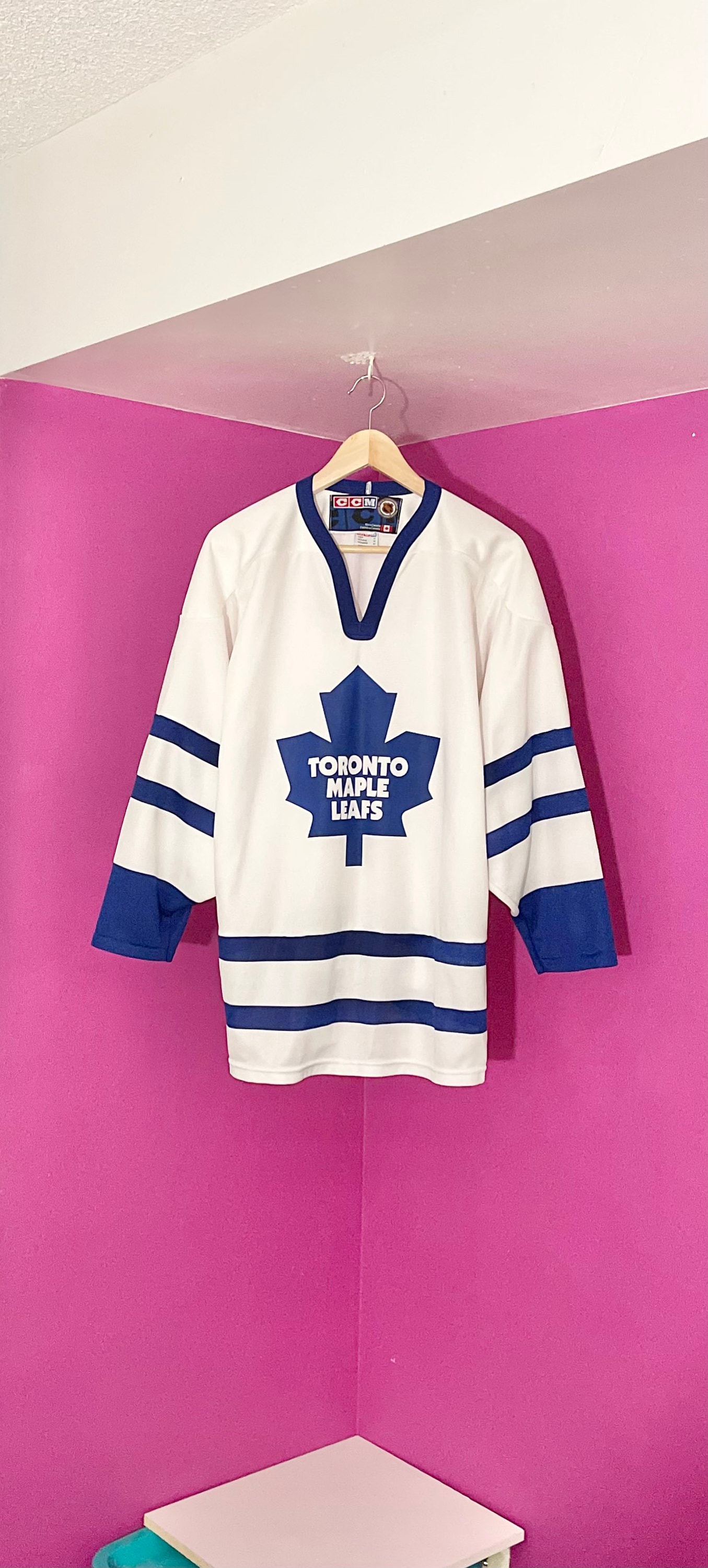 Vintage Toronto Maple Leafs NHL CCM Jersey 