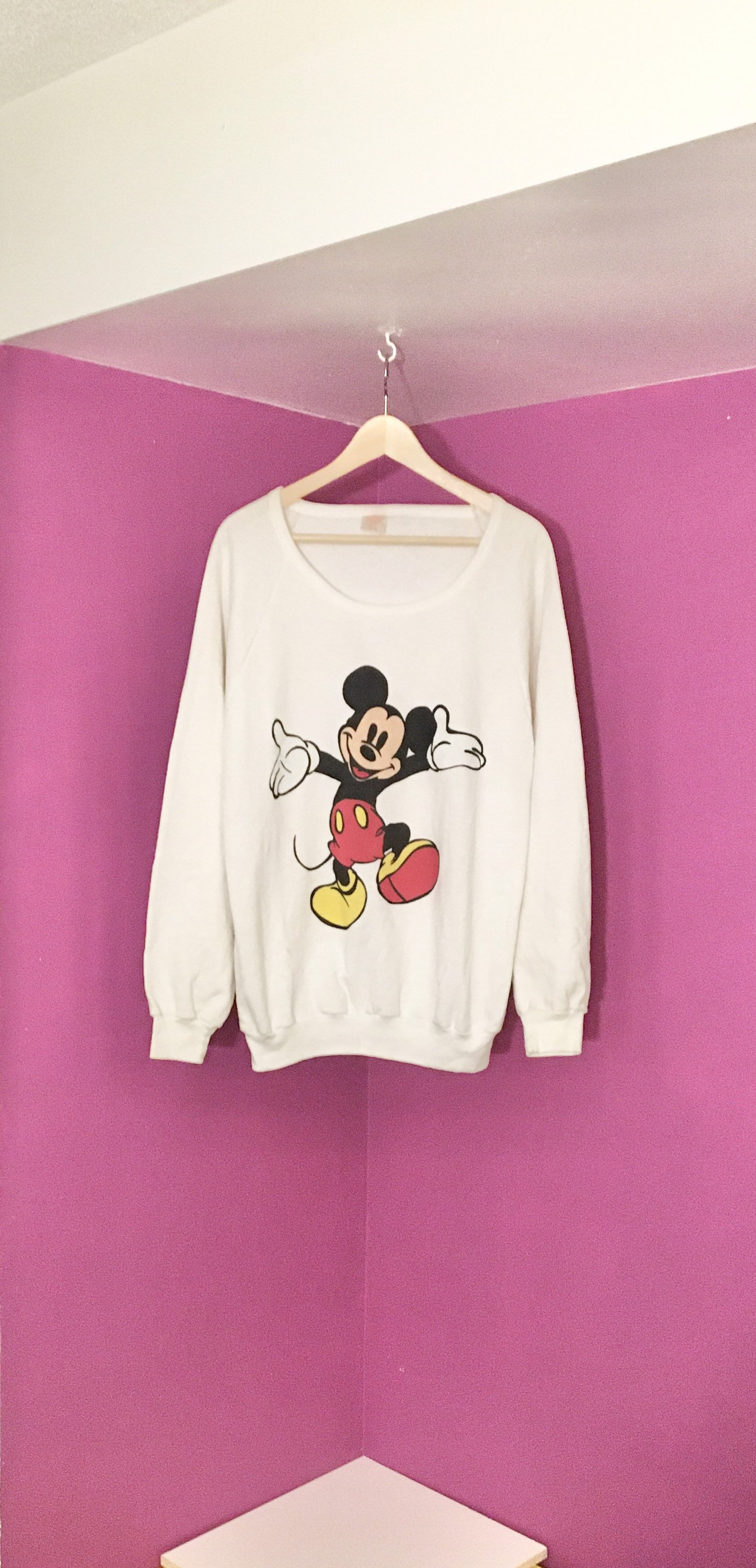 mickey mouse sweater canada