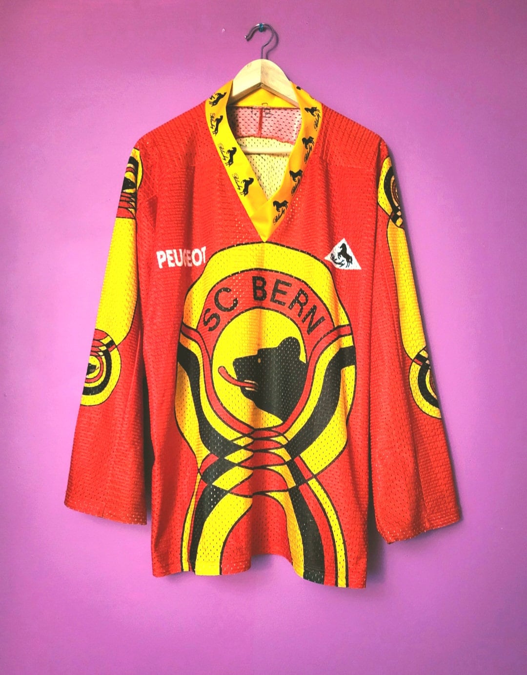 Maillot Hockey SC Berne Suisse – Yvette – Taille Homme S – Jaune – Occasion