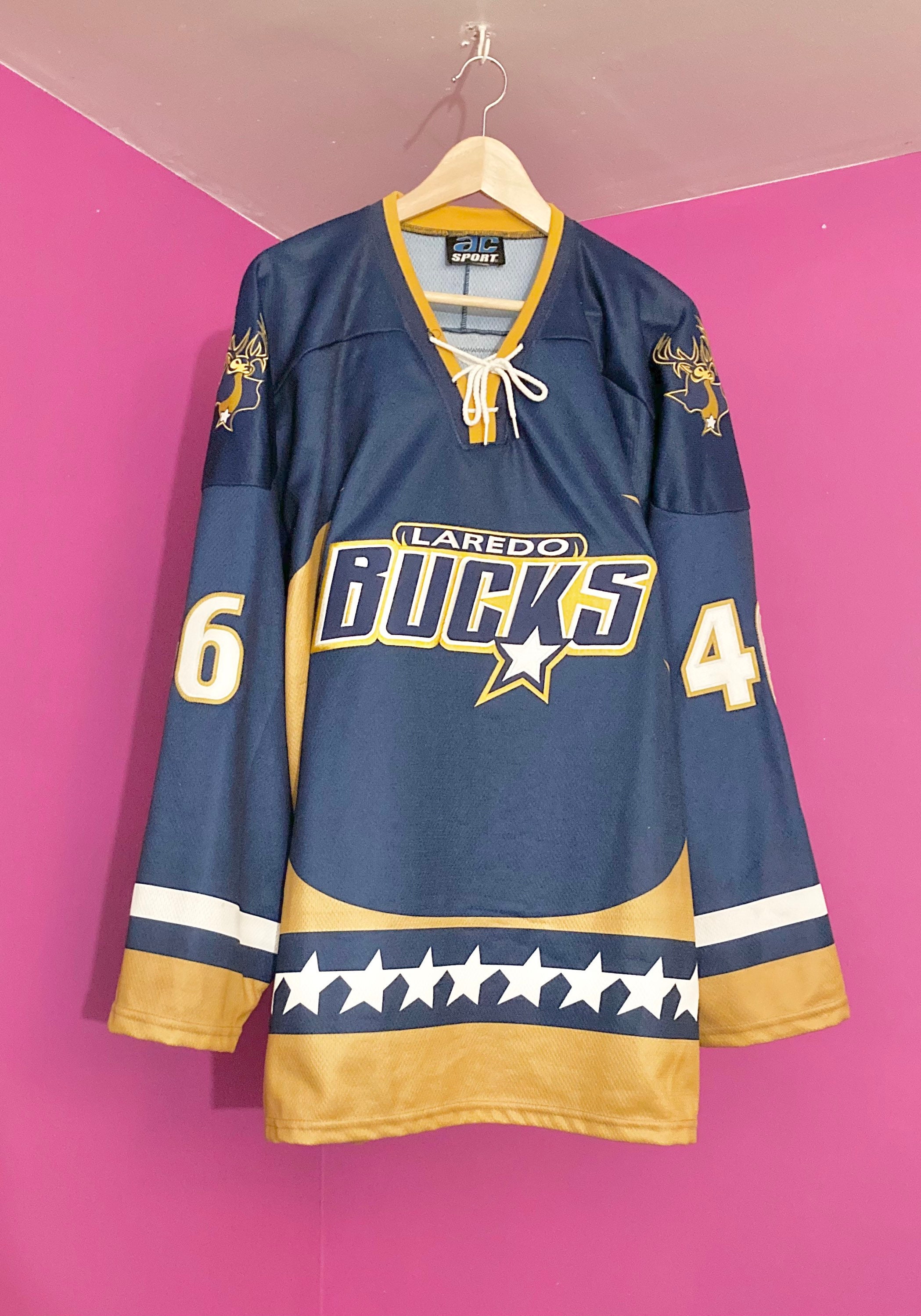 Bucks hotsell hockey jersey