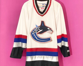 CCM Vintage Vancouver Canucks NHL Hockey Jersey Adult S Blue Canada Sewn blank