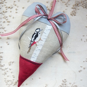 Decorative heart *Great spotted woodpecker* in cross stitch*hand embroidered*Dahlbeck*bird heart*fabric heart*wall decoration*decoration