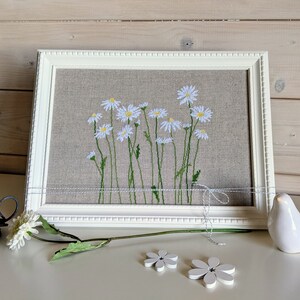 NEU*Kreuzstichbild  ***Margeritenwiese***Bild*Kreuzstich*Dahlbeck*Sommer*handgestickt*Wanddeko*Sommerdeko*Blumenbild*Sommerwiese