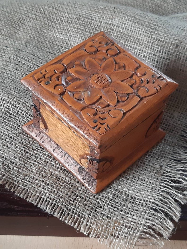 old vintage handcrafted box hand carved decorative box handmade small wooden chest small trinket box jewelry box floral motif wooden box
