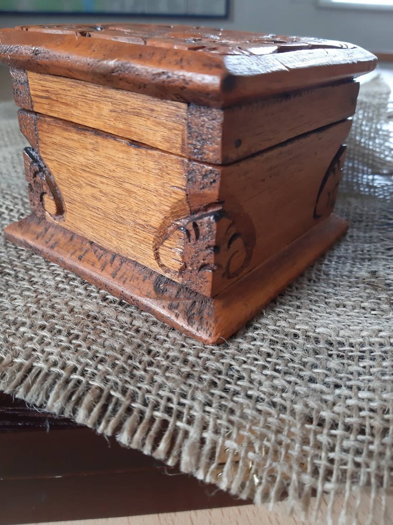 old vintage handcrafted box hand carved decorative box handmade small wooden chest small trinket box jewelry box floral motif wooden box