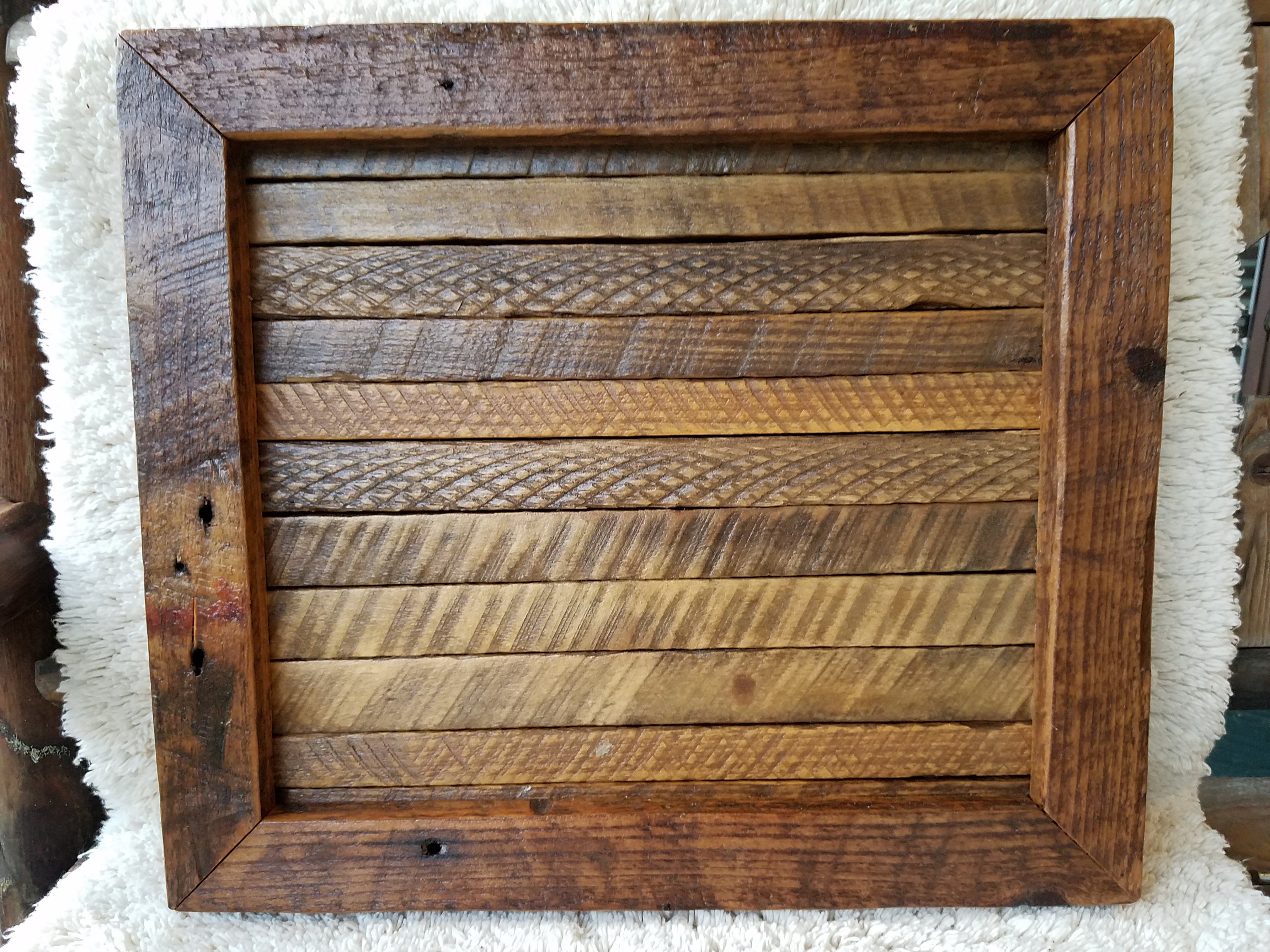 Rustic reclaimed tobacco lath board small decorative sale garden bench