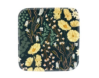 Reusable Paper Towels--24 count--Bluebells & Buttercups on Emerald Green--Porter Lee's