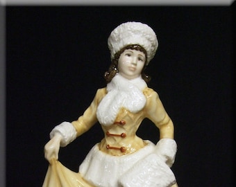 ROYAL DOULTON Natasha HN4154 - Retired 2001 - Classic Pretty Ladies Series