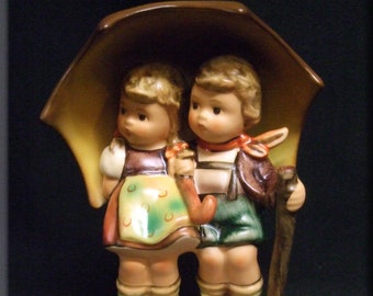 HUMMEL Stormy Weather Figurine 71 - 60th Anniversary NIB