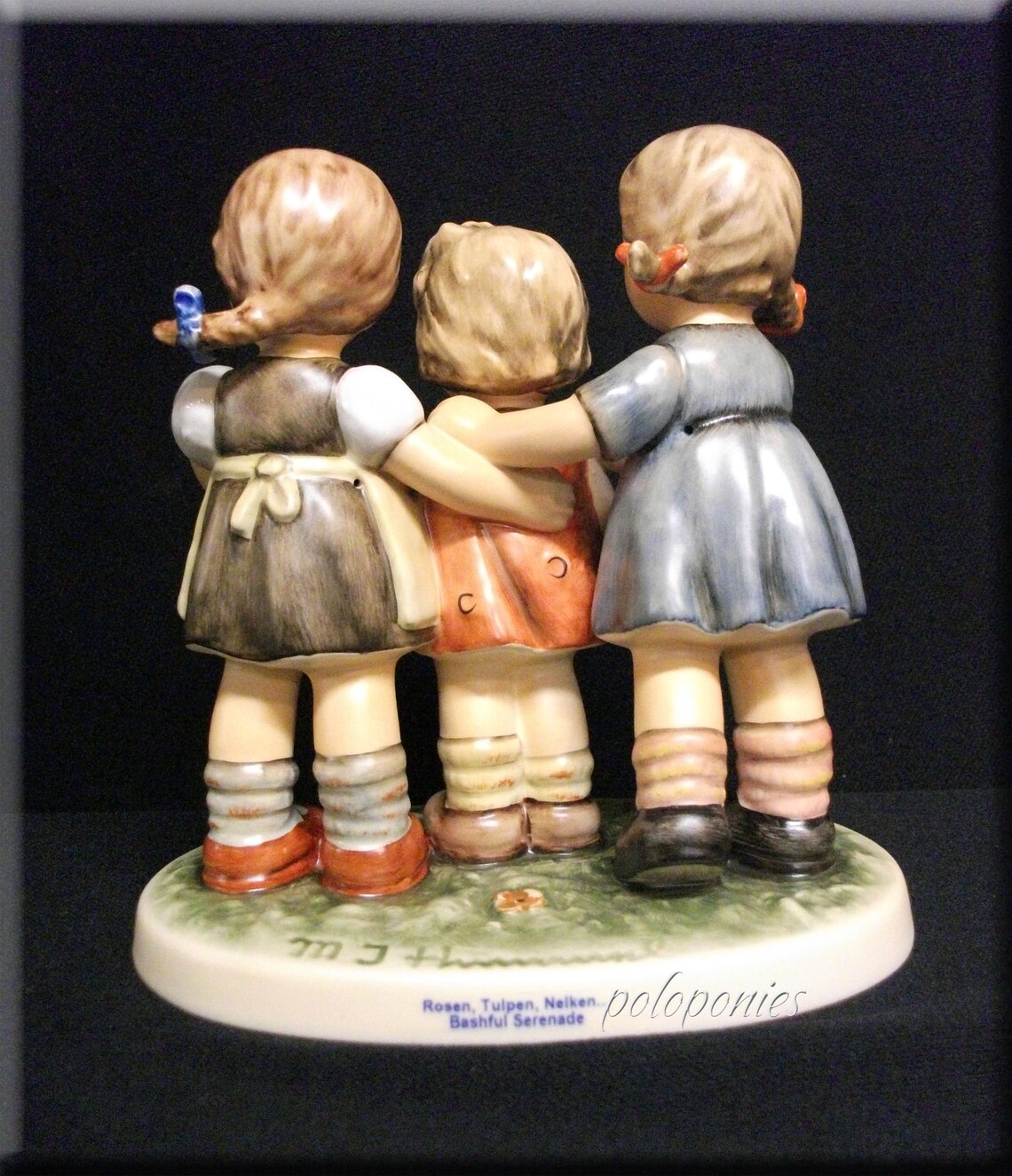 HUMMEL Bashful Serenade 2133 First Issue Back Stamp NIB - Etsy