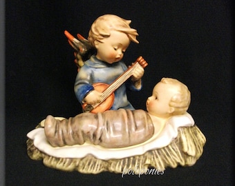 HUMMEL Large Lullaby Candleholder 24/3 - Trademark 2 Full Bee - 8.25" x 6.25"