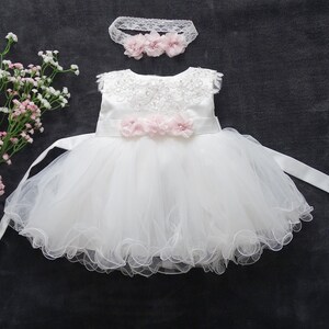 Robe de baptême fille bébé, robe de fête robe de baptême ivoire, robe bébé bébé boho robe bébé fille robe en dentelle robe baptême bébé fille image 4