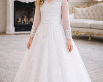 Robe de communion pour fille en dentelle et tulle – Élégante robe de princesse blanche
