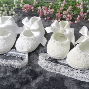 Baby shoes, baptism shoes baby, festive shoes baby infant toddler, crawling shoes, fabric shoes white baptism shoes