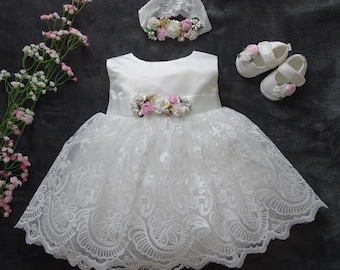 Christening gown for baby girls, formal christening gown in ivory, baby boho dress, baby girl lace dress, christening gown for babies