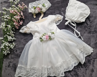 Marie Taufkleid, Festkleid +Stirnband + Mütze  Set 3 Tlg. Gr. 56, 62, 68, 74, 80, 86, 92, 98 Baptism Dress, Christening Dress Baby Lace