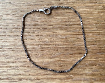 Dainty Sterling Box Chain Bracelet Milor